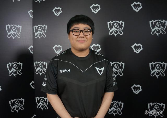 富的战术思 富的战术思