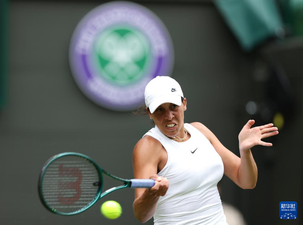 赛队员的重 赛队员的重